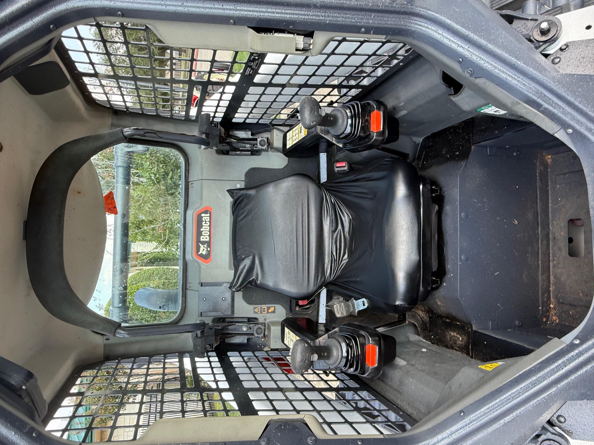 2020 BOBCAT T66 - Image 6